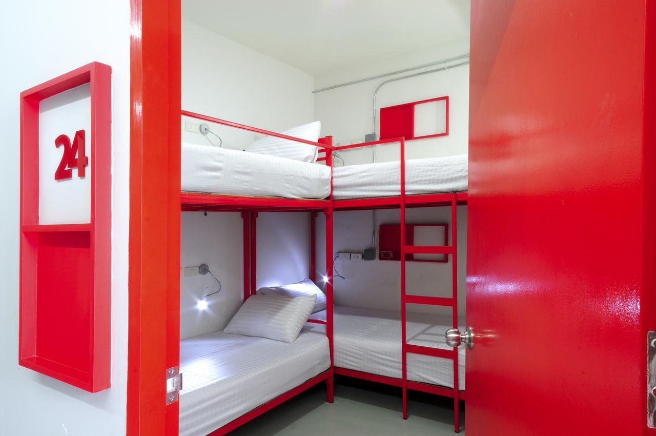 Jellybean Ezy Hostel Sathorn 曼谷 外观 照片